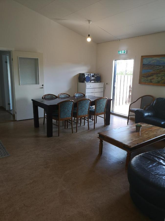 Nonsteinn Guesthouse Arnes  ภายนอก รูปภาพ